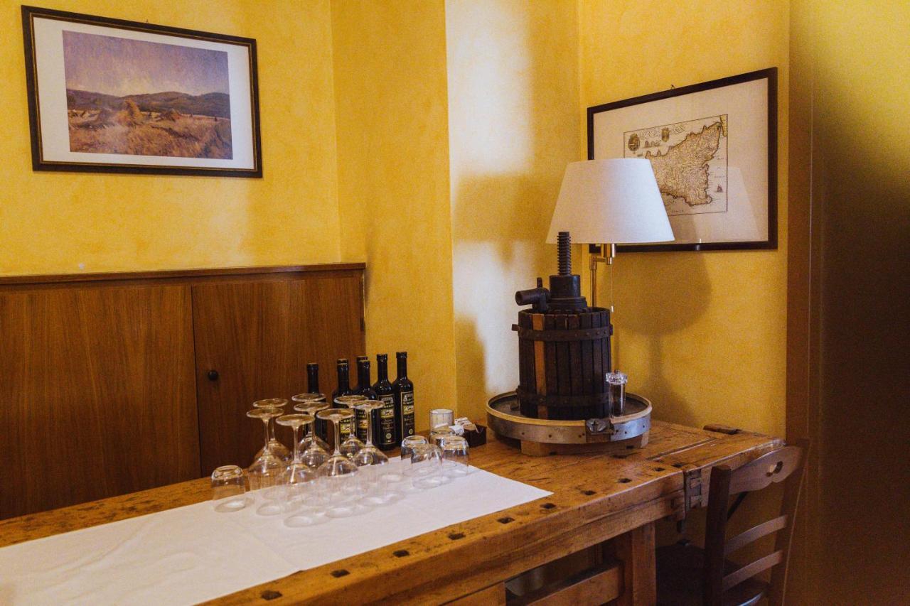 Albergo Montenegro Maniago Esterno foto