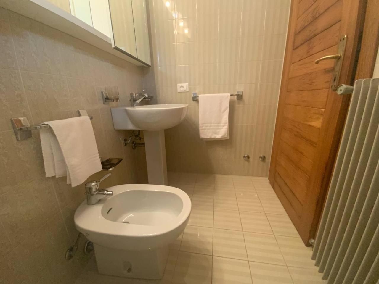 Albergo Montenegro Maniago Esterno foto